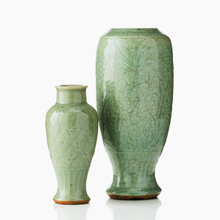 1084. Two Chinese Celadon-Glazed Vases - Important sale 11